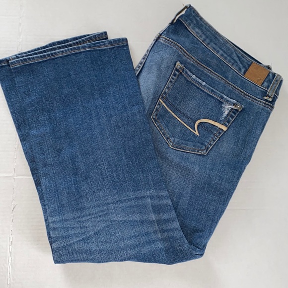 American Eagle stretch vintage flare distressed denim jean size 14R